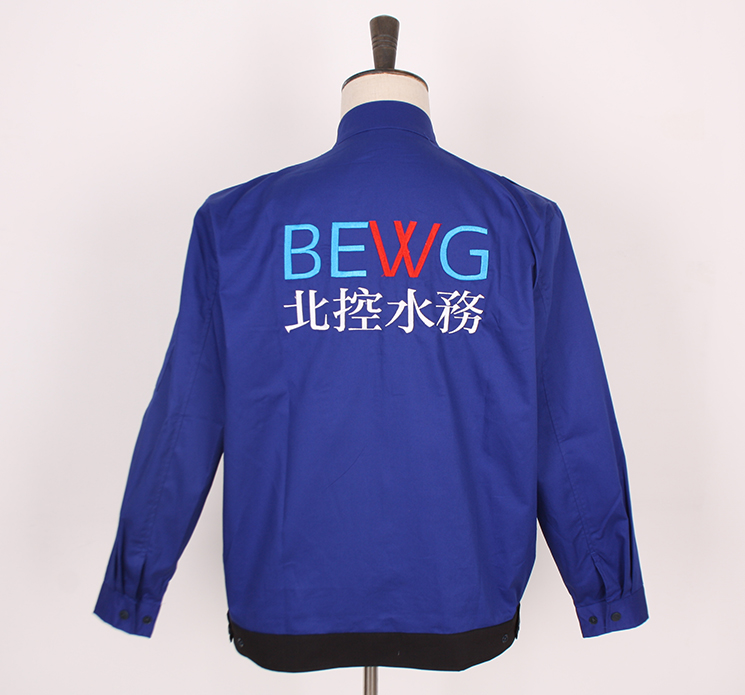 后背带大LOGO 标识 后背带大LOGO 标识
