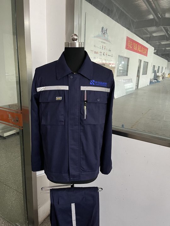 世邦新材料工作服(图1)