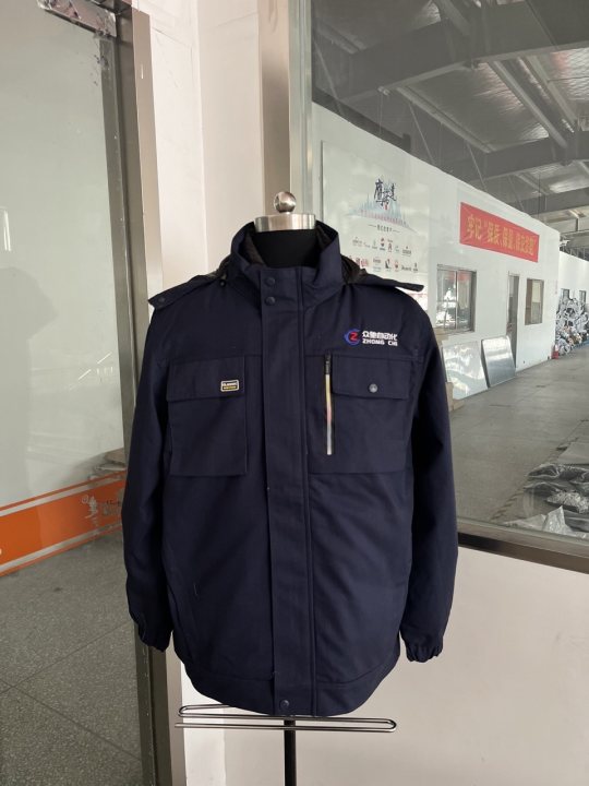 北京众驰自动化棉服工作服(图1)