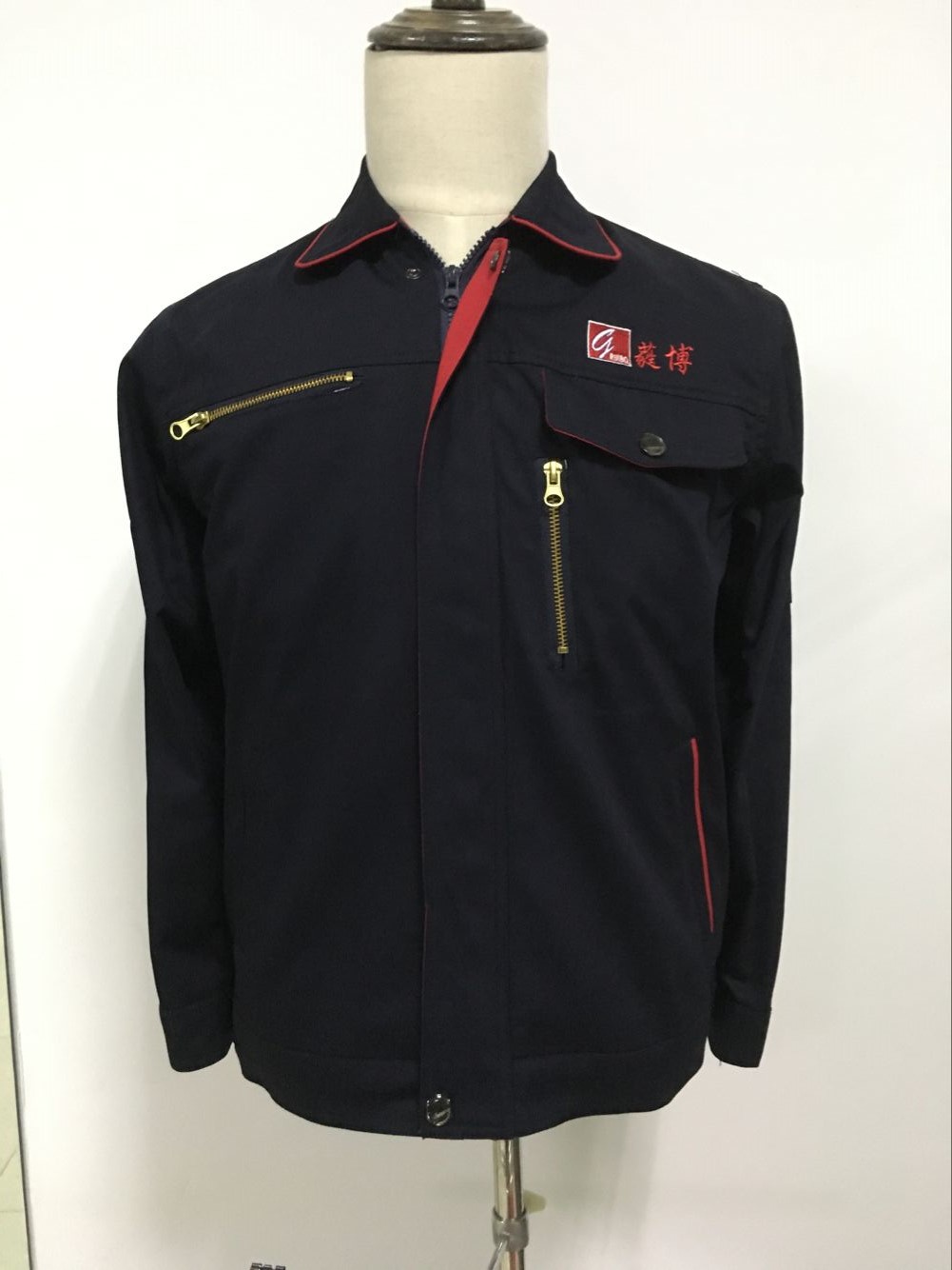 太仓蕤博汇金机械工作服(图1)